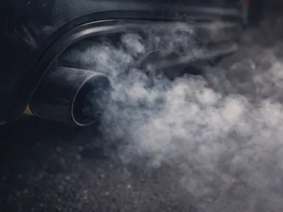 Autodiagnostika — dūmainības un sistēmu parametru pārbaude